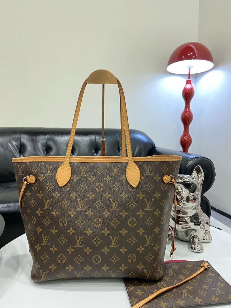 95新 LouisVuitton/路易威登 neverfull中号玫红色内里