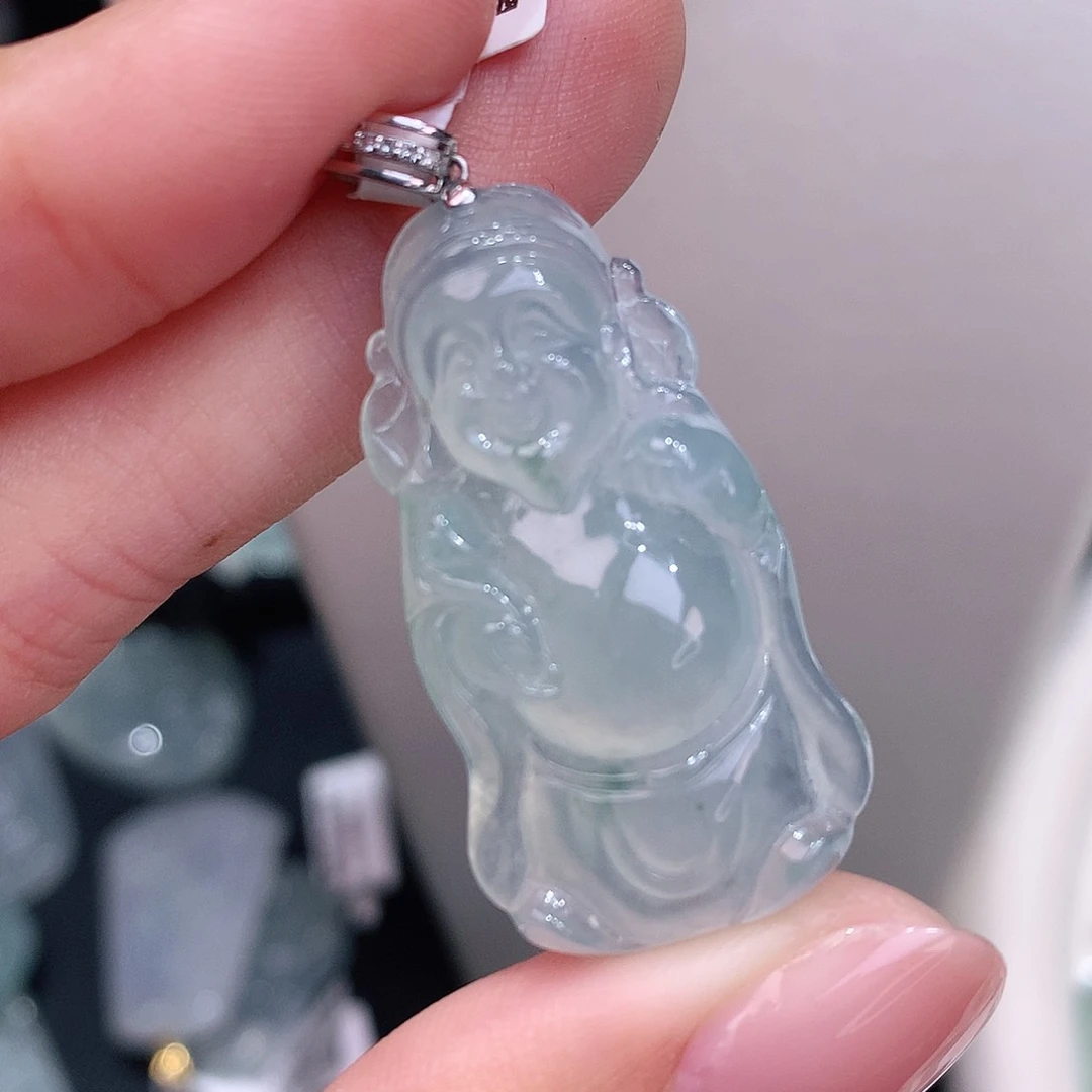 颈饰18K金镶嵌翡翠冰胶财爷