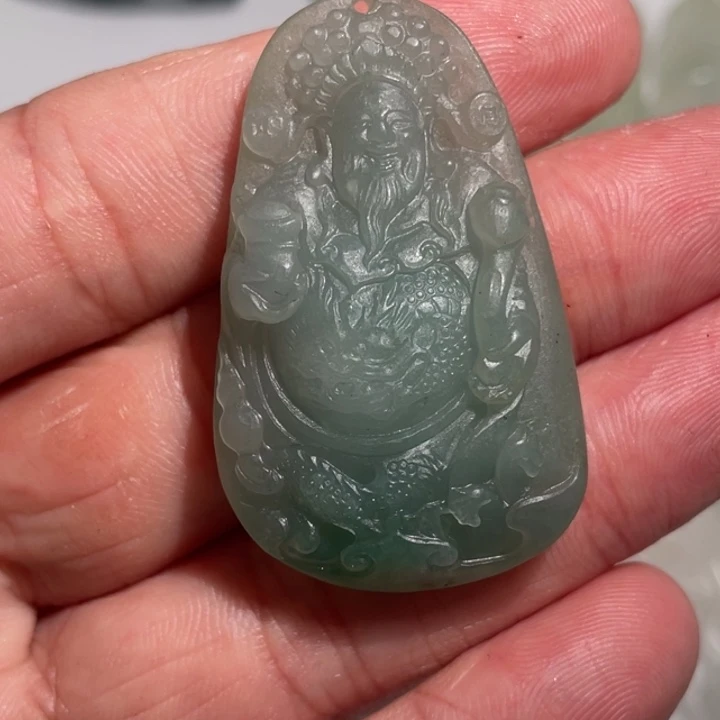 未镶嵌定制翡翠飞**鱼