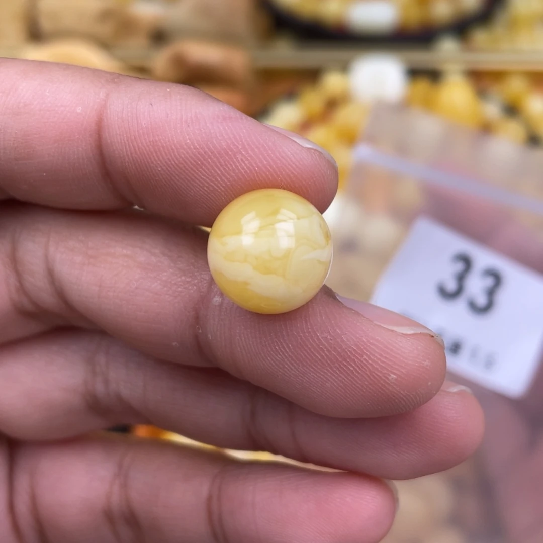 未镶嵌蜜蜡珠宝奇石矿点13