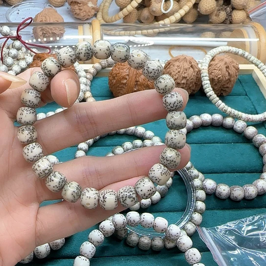 星月菩提手串白*生原生态石玉料同枝果单圈