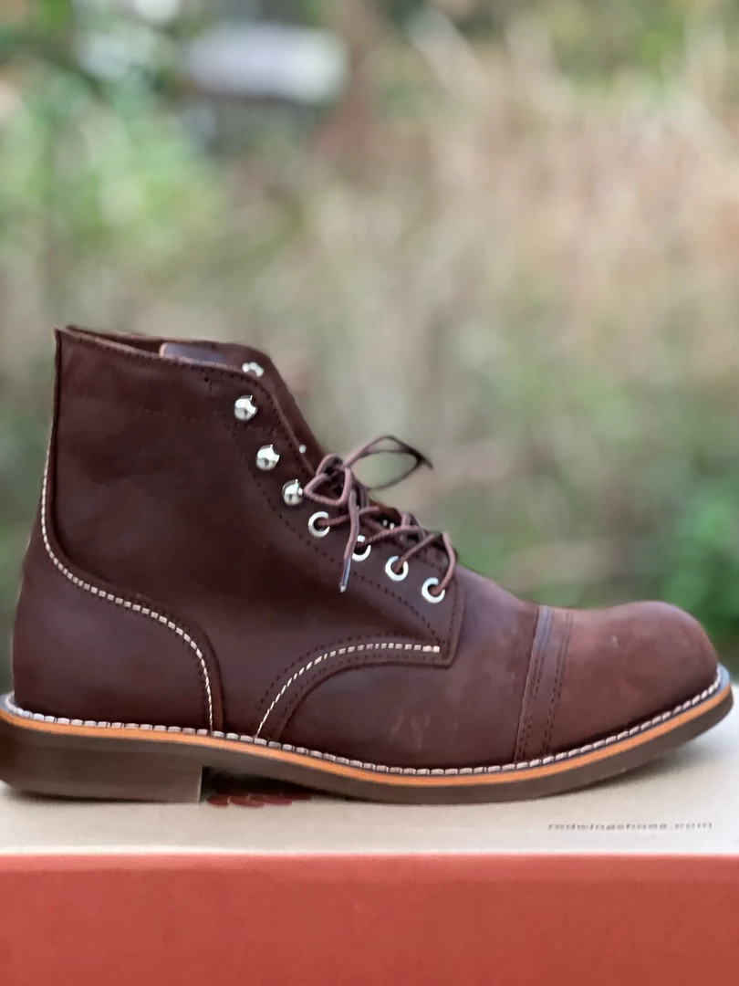red翼8111复古港风欧美风疯马皮系带工装鞋经典高帮棕色男款