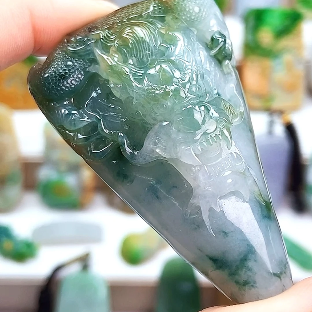 定制翡翠未镶嵌翡翠