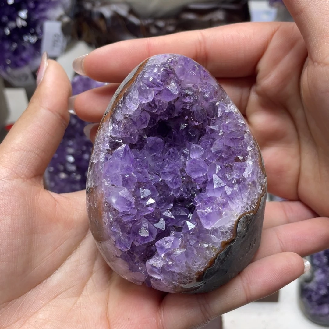 紫晶大型摆件（非配饰）未镶嵌