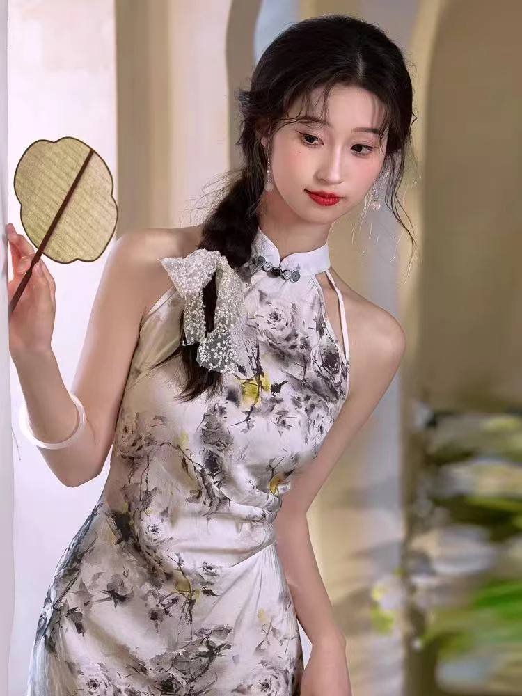 0539 米色 【墨梅】 葫芦扣 挂脖 旗袍