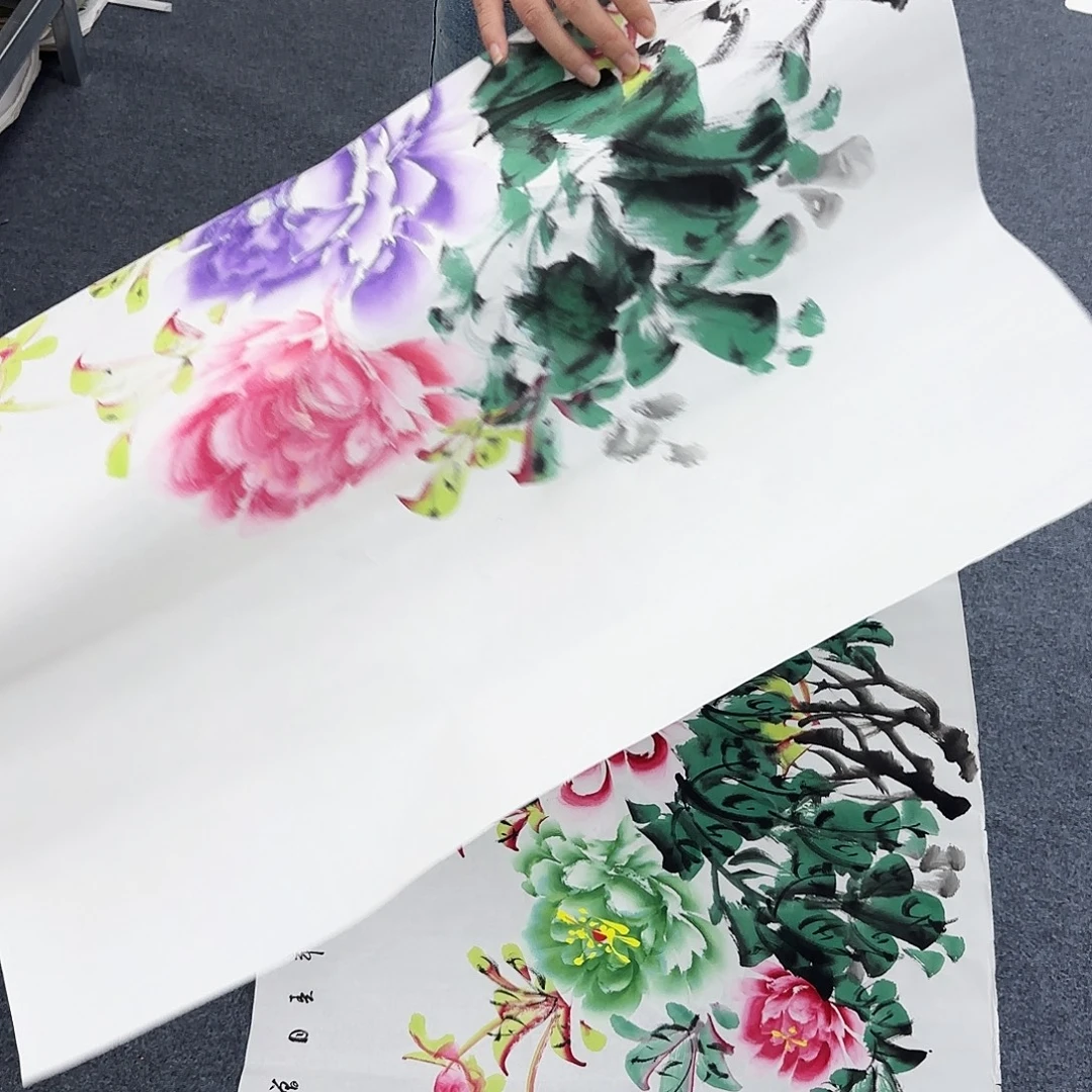 国画作品小姐姐放漏中