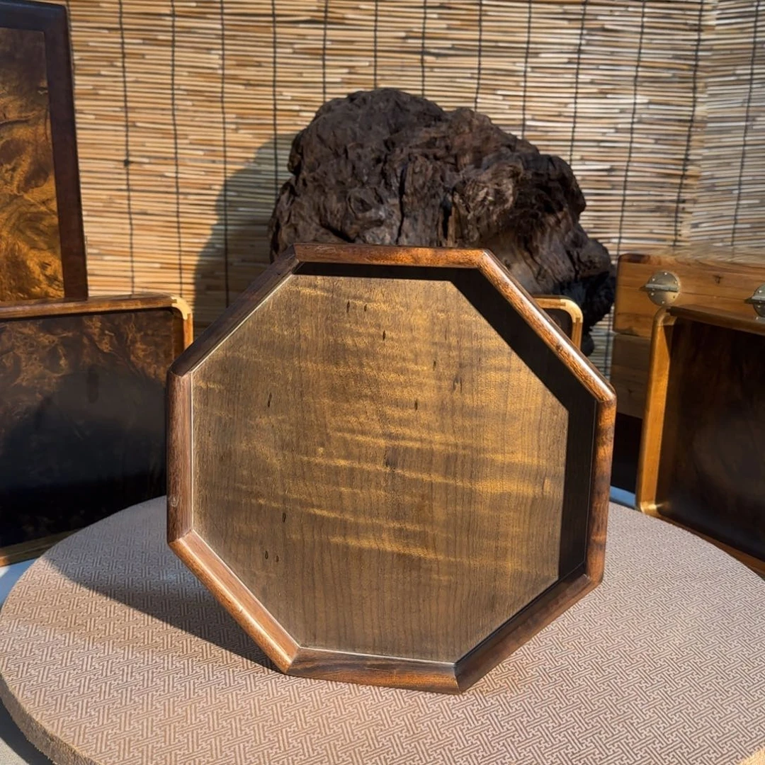 阿***弟楠木金丝楠木八角盘