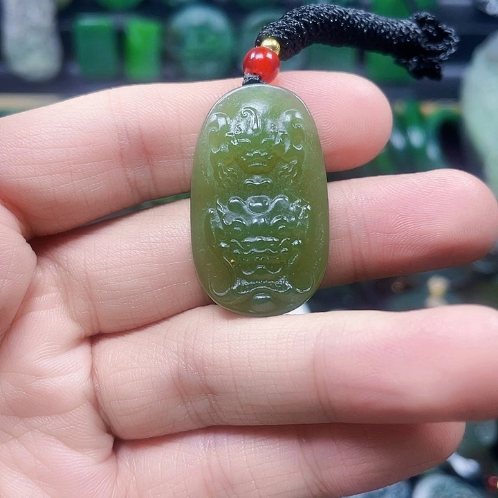 和田玉未镶嵌珠宝奇石