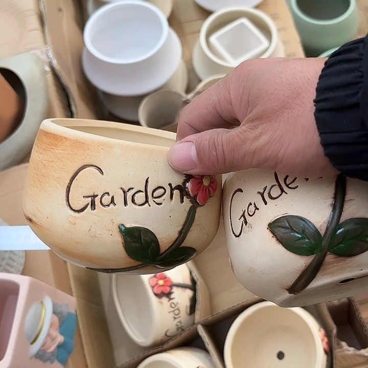 现代简约口10高8两个