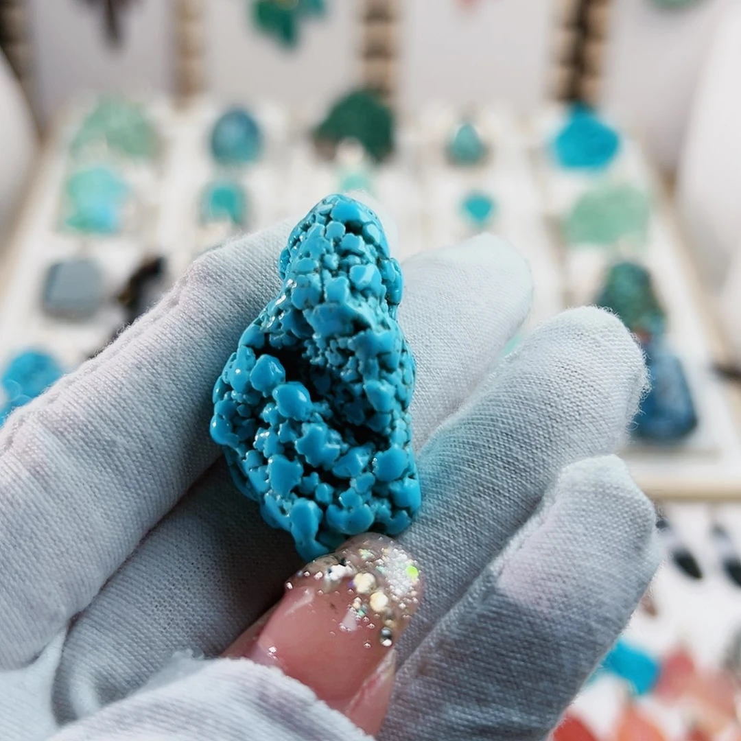 绿松石颈饰未镶嵌