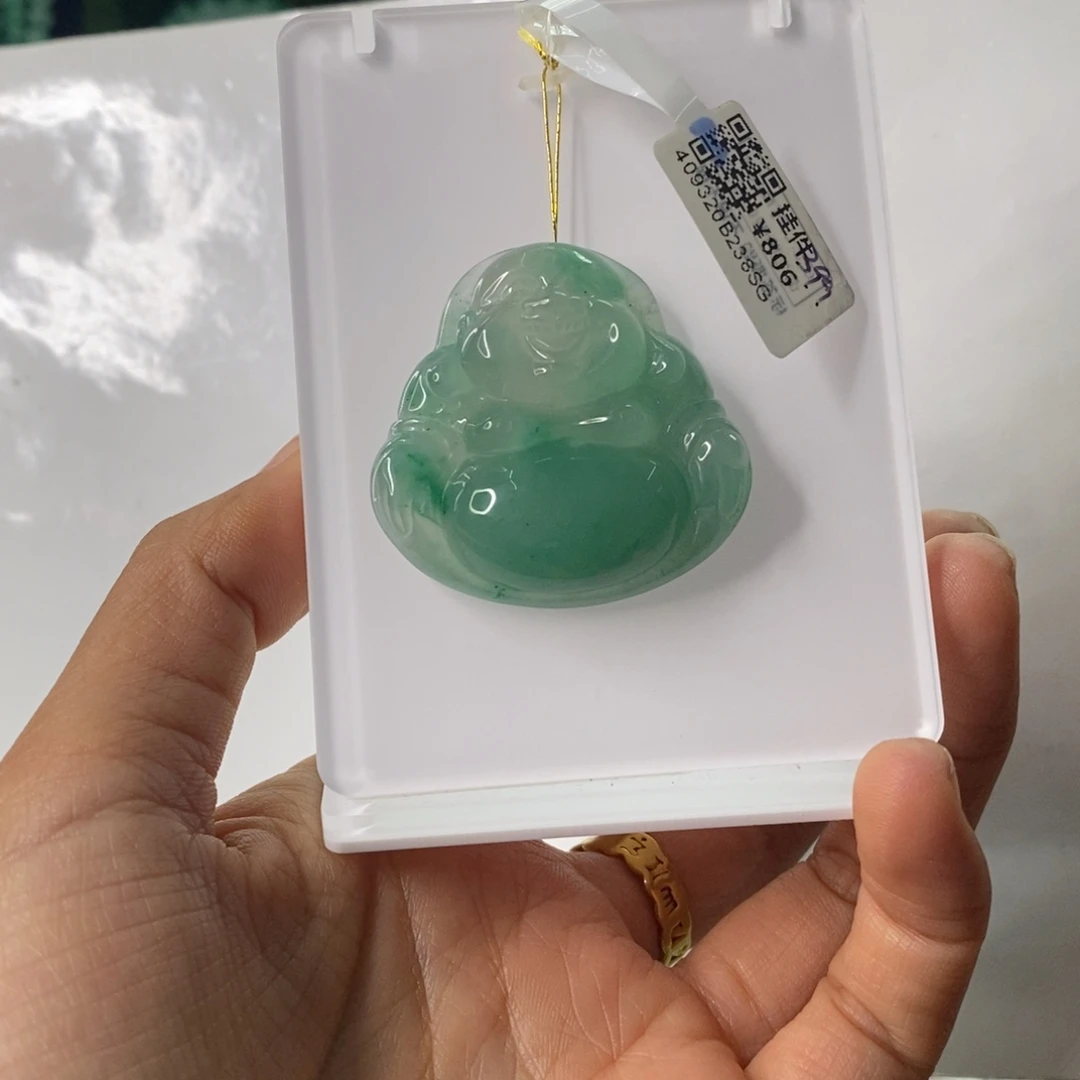 石英质玉未镶嵌颈饰