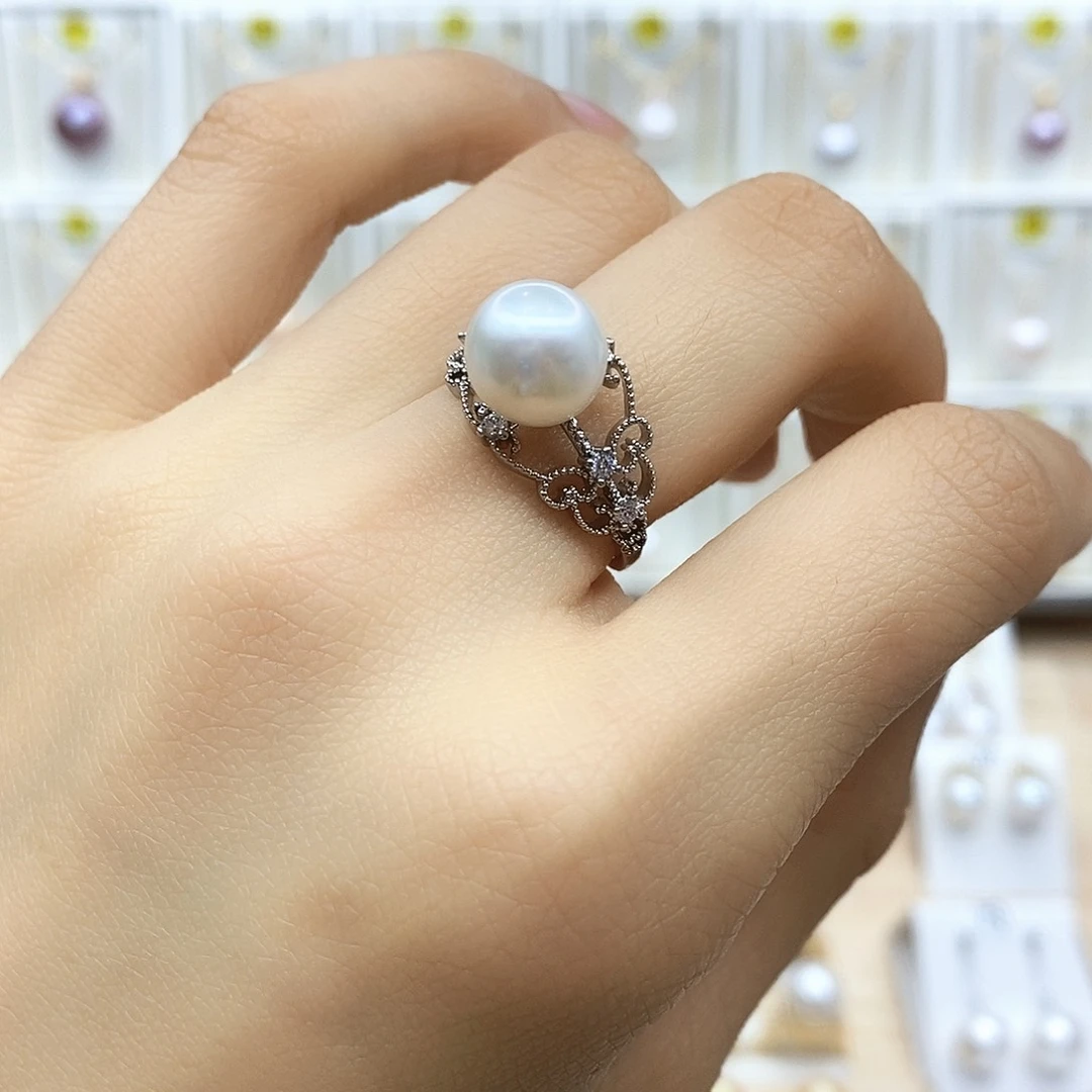 淡水珍珠颈饰合金