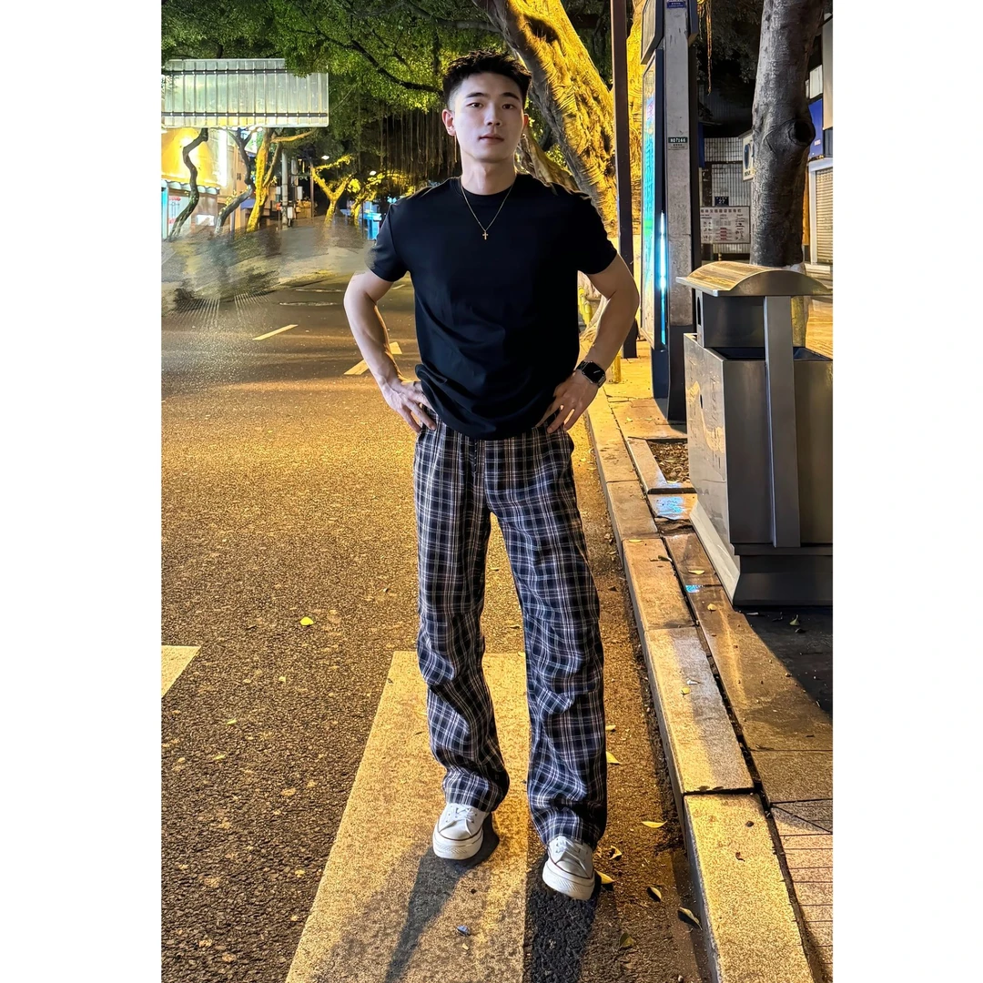 黑色格子裤子男秋季薄款cleanfit显腿长直筒运动裤褶皱伞兵弯刀裤