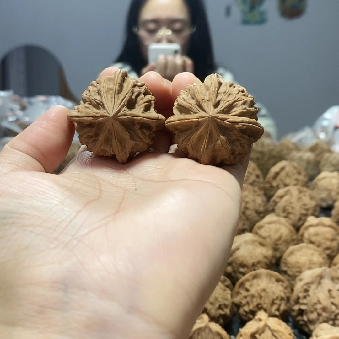 文玩核桃吊坠玉玺四棱