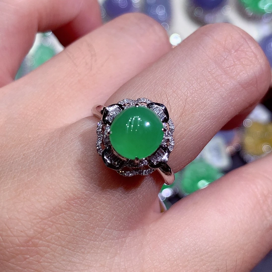 吊坠(不含链)18K金镶嵌翡翠