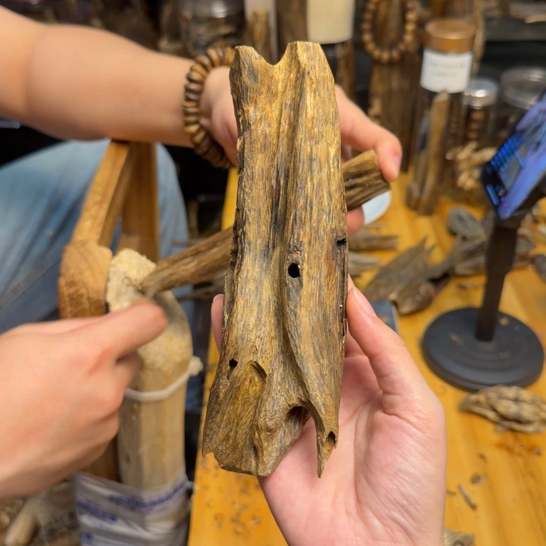 沉香碎屑沉香紫罗兰81克