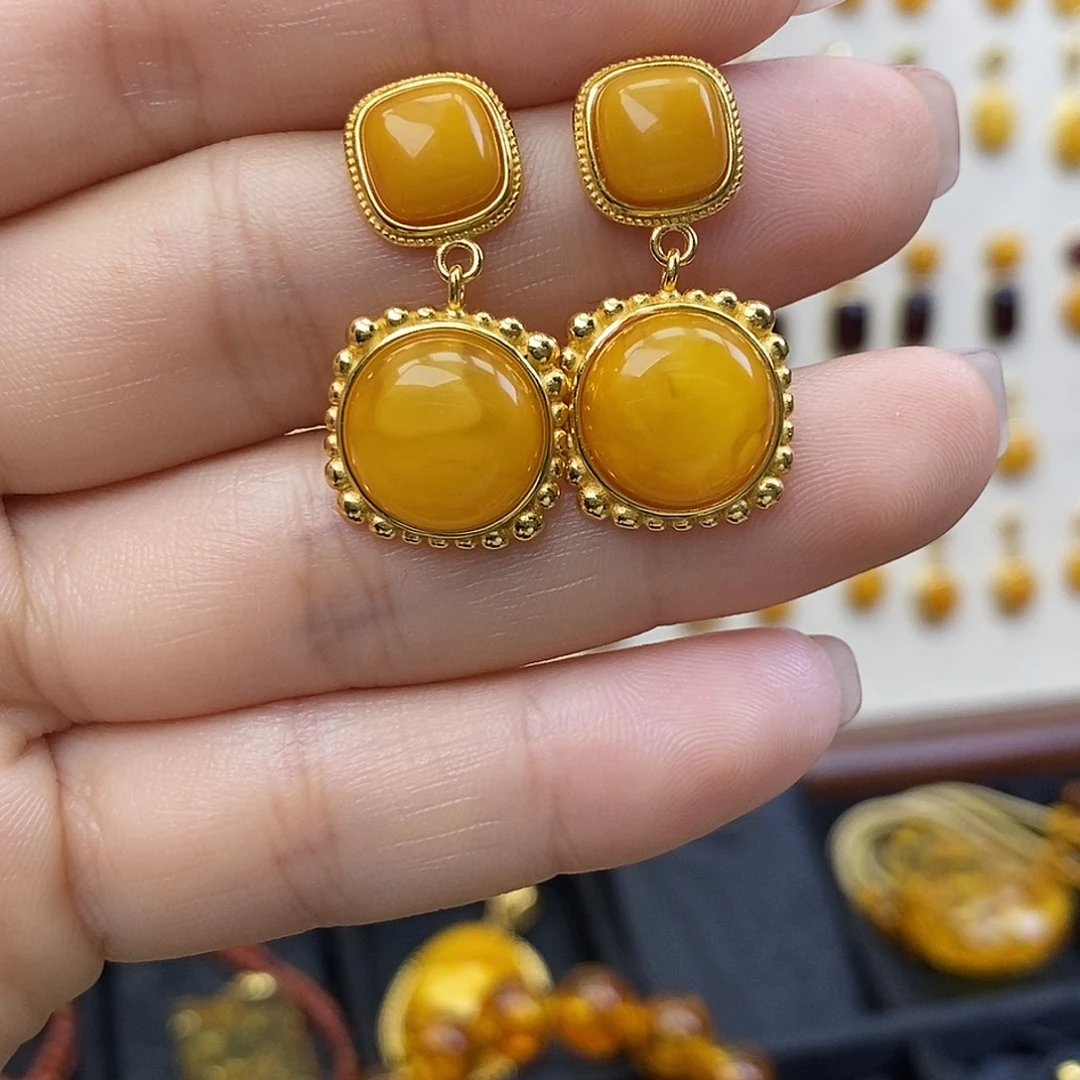 琥珀未镶嵌裸石成品