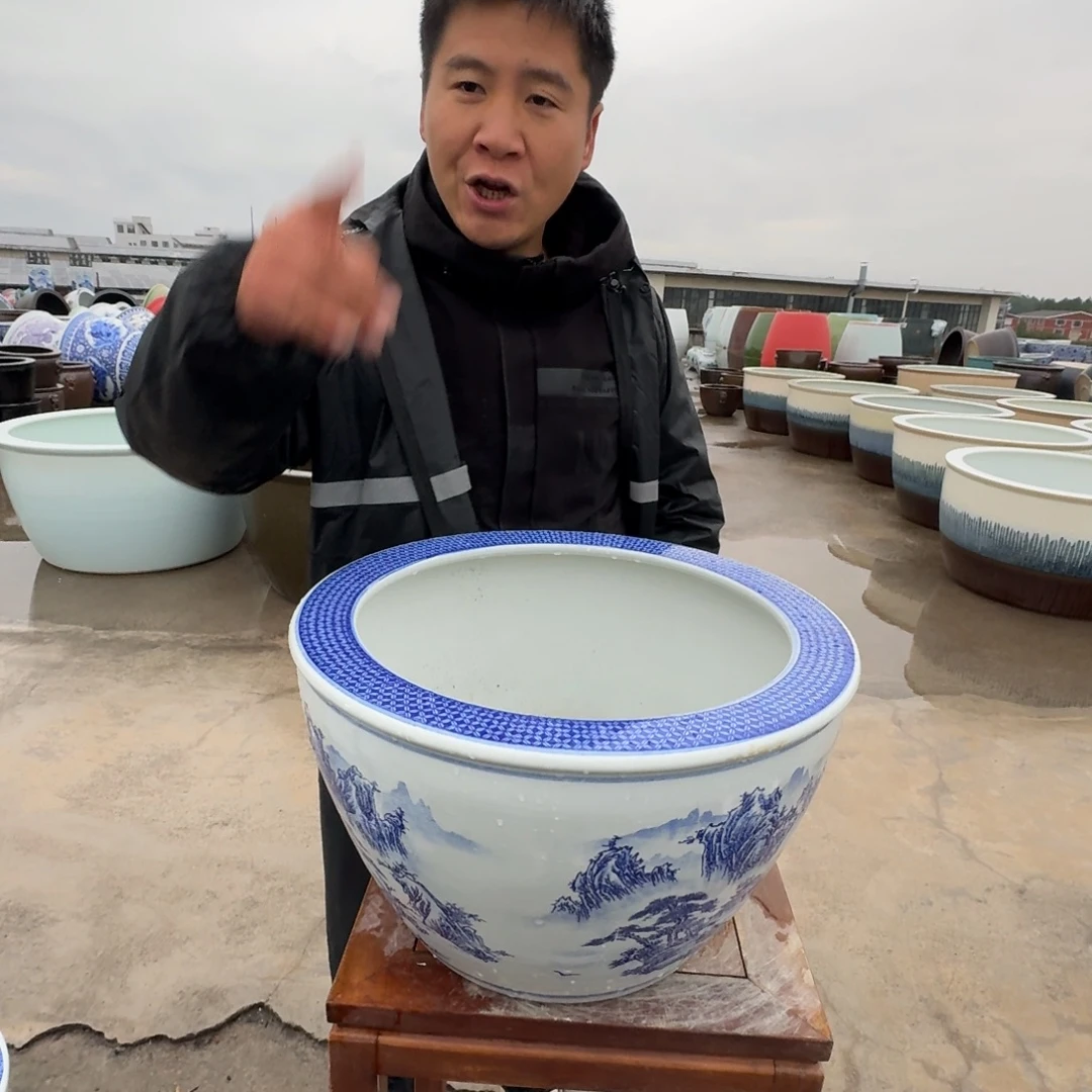 瓷片直径40，高24。。。