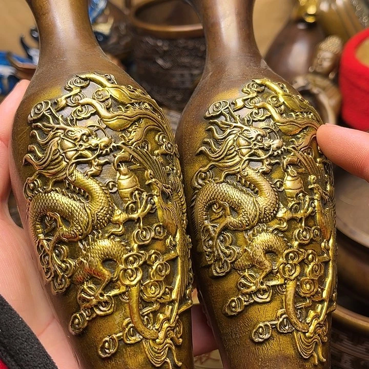 精美铜器批发档口