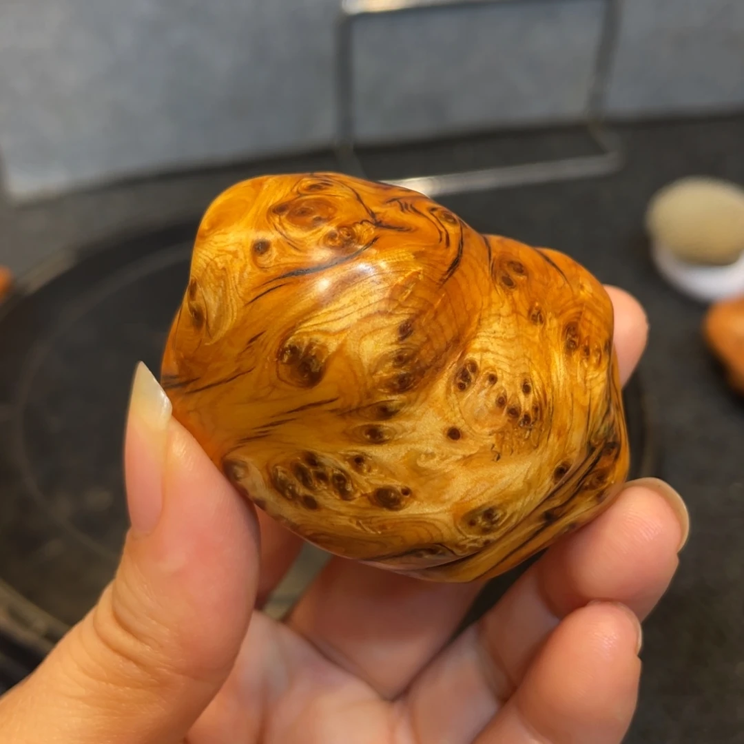 柏木（崖柏）太行精品陈化虎皮留疤手摆件