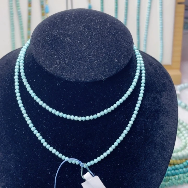 绿松石未镶嵌颈饰