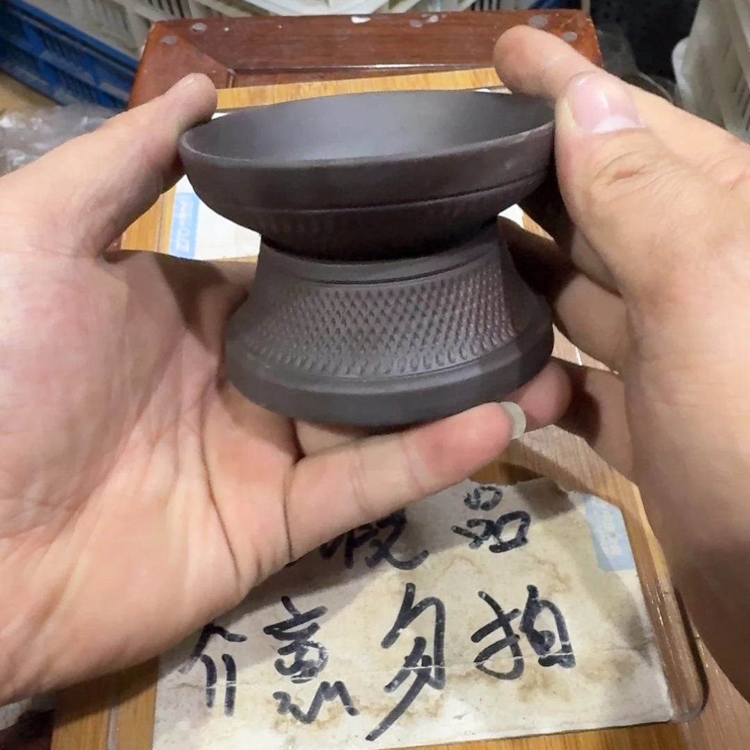 微瑕疵介意勿拍陶瓷器皿B065