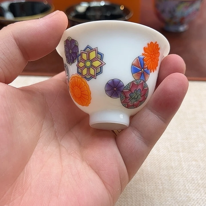 瓷片千年瓷都景德镇 艺术关注谢佳豪