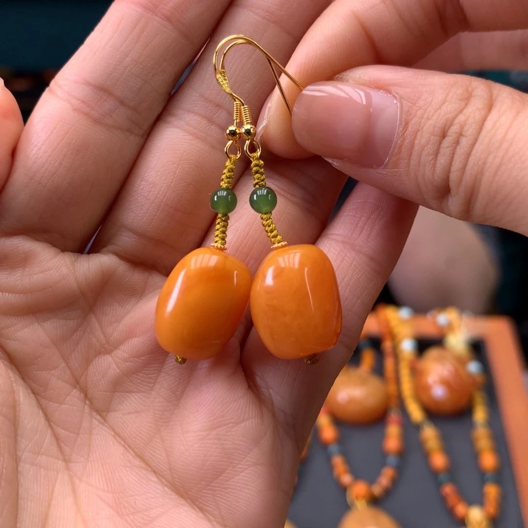 蜜蜡银S925镶嵌耳饰多样性发