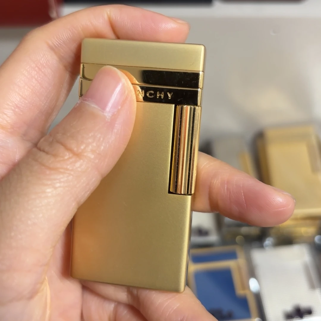 都登卡中古打火机
