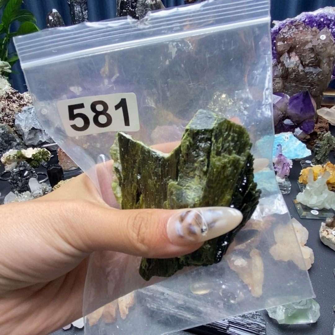 水晶珠宝半成品未镶嵌彬581