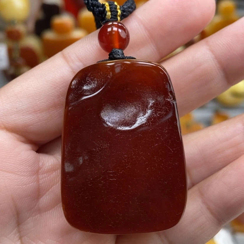 【闪购商品】琥珀颈饰未镶嵌