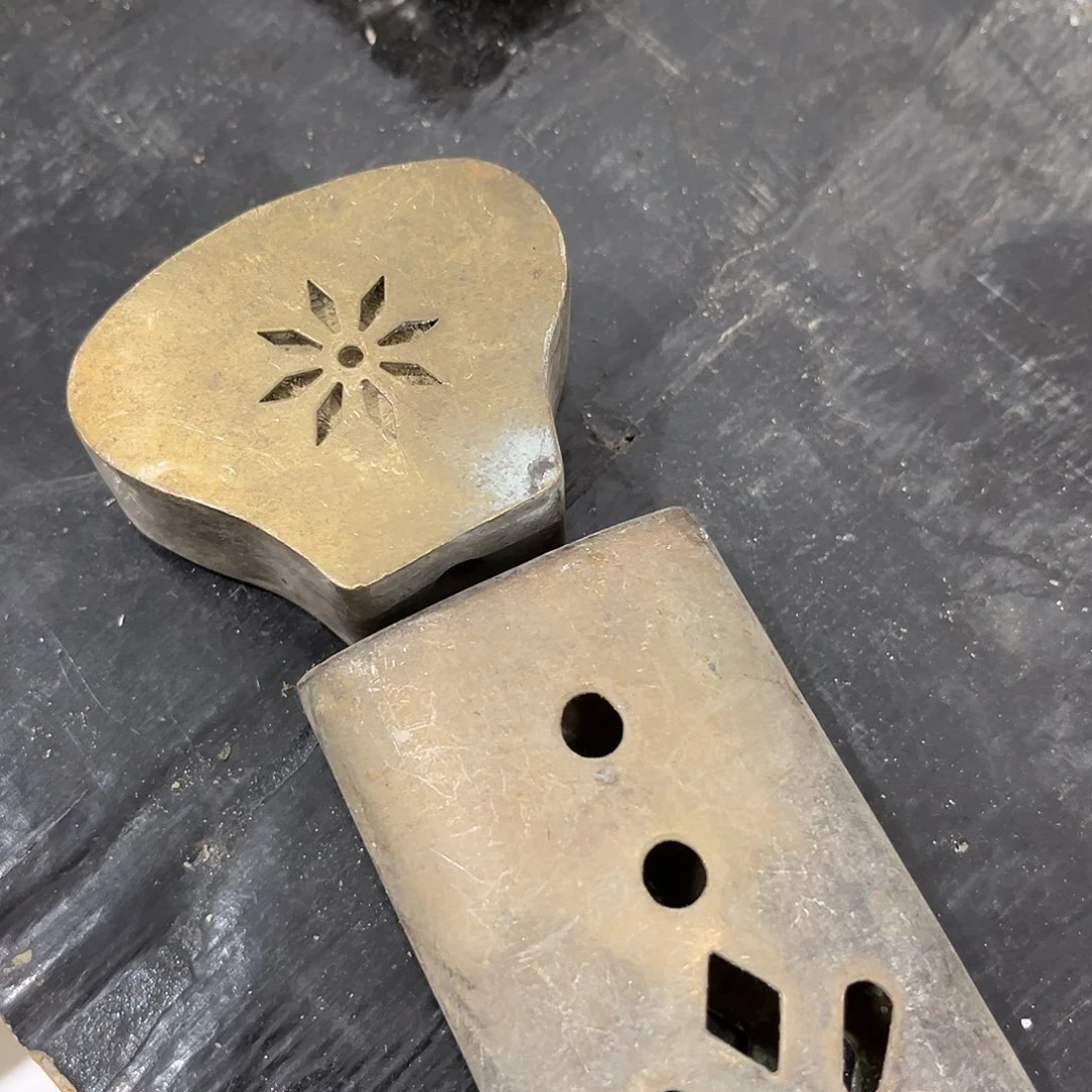 终***乏闪电购铜摆件工艺品