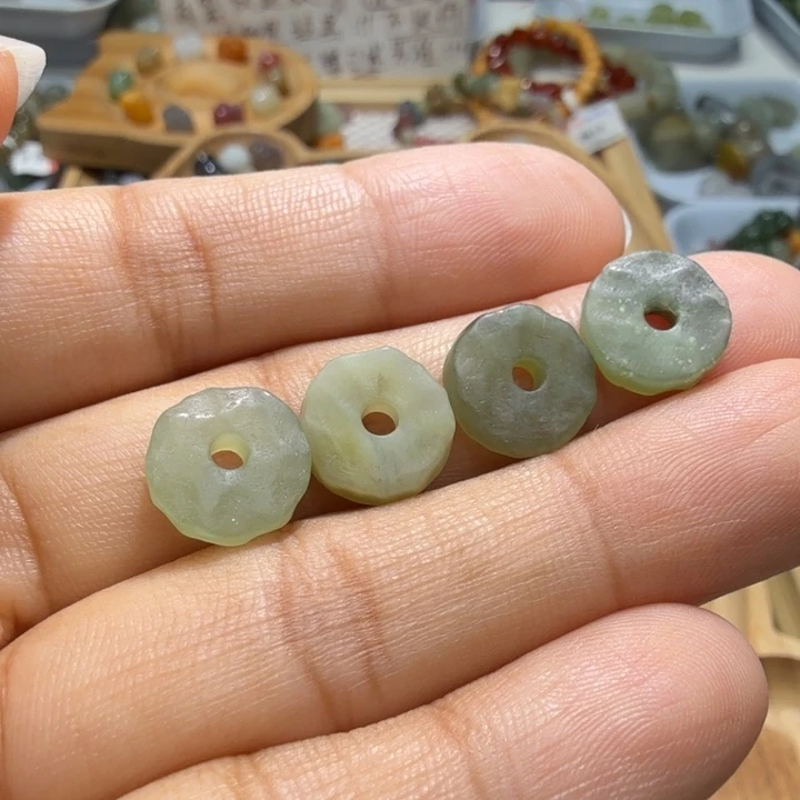 和田玉未镶嵌珠宝半成品