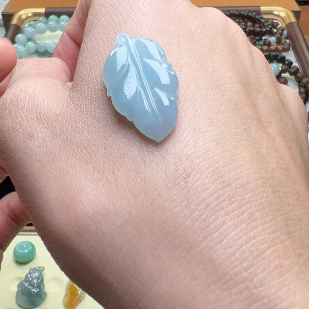翡翠散珠翡翠叶子
