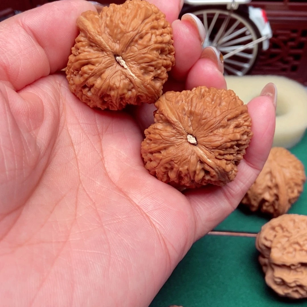 文玩核桃吊坠寒****大蒜头