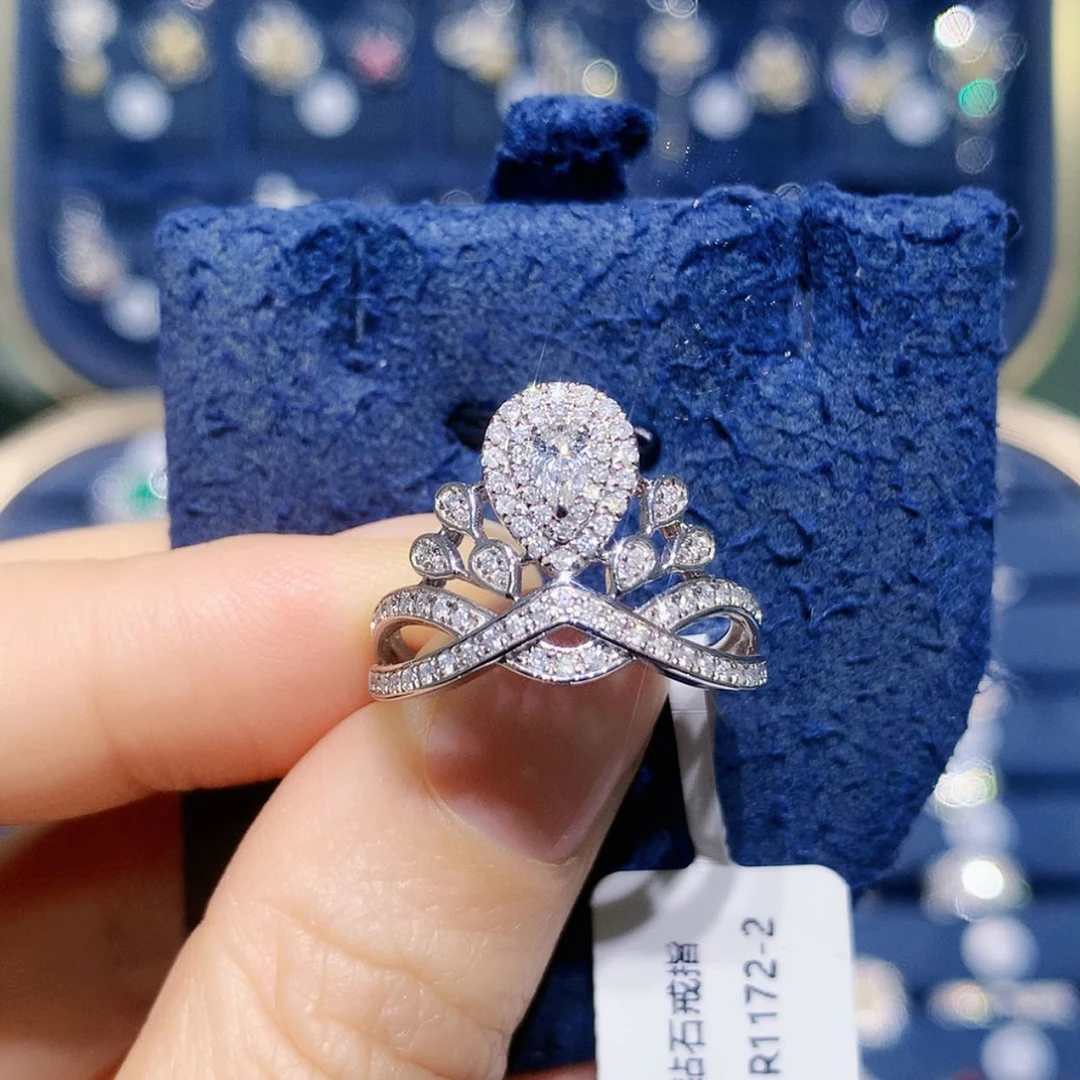 【闪购商品】铂Pt850镶嵌戒托钻石为爱加冕皇冠戒指