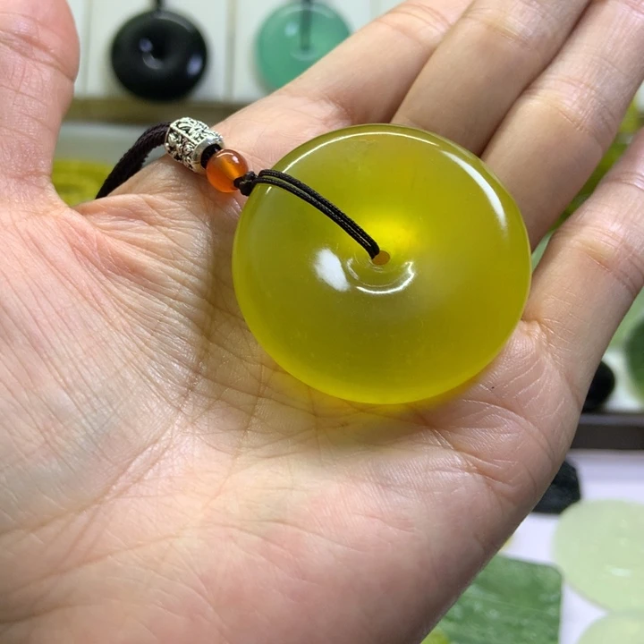 【闪购商品】未镶嵌蛇纹石玉颈饰