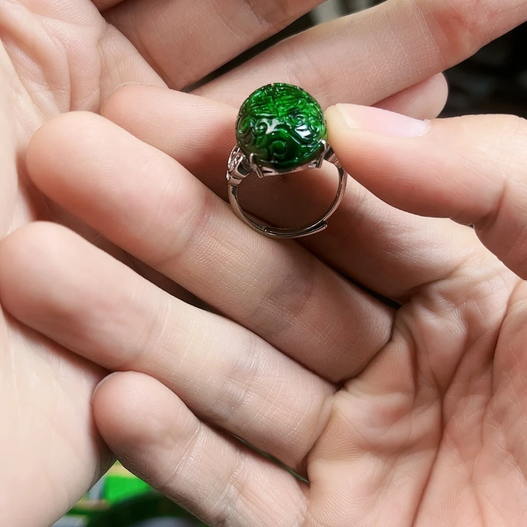 翡翠戒指银S925镶嵌戒指