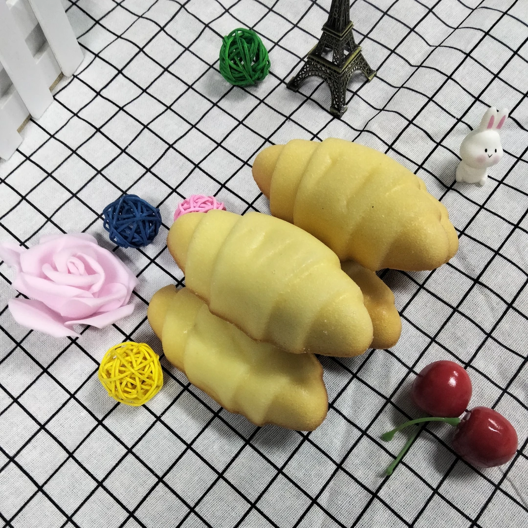 鑫麦诺鑫麦诺牛角包蛋糕营养早餐蛋糕代餐食品