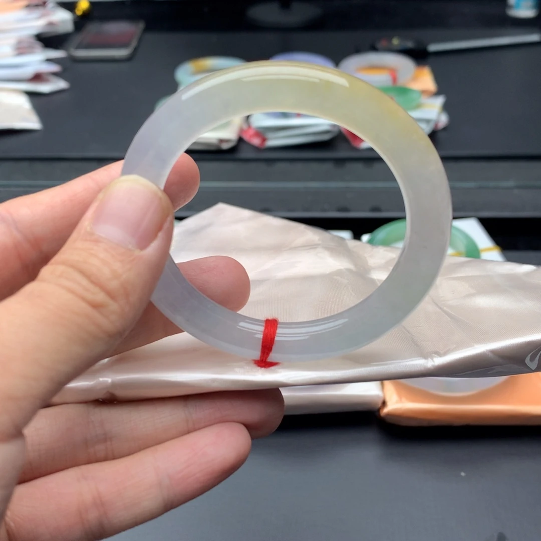 翡翠未镶嵌手镯天然缅甸翡翠手镯