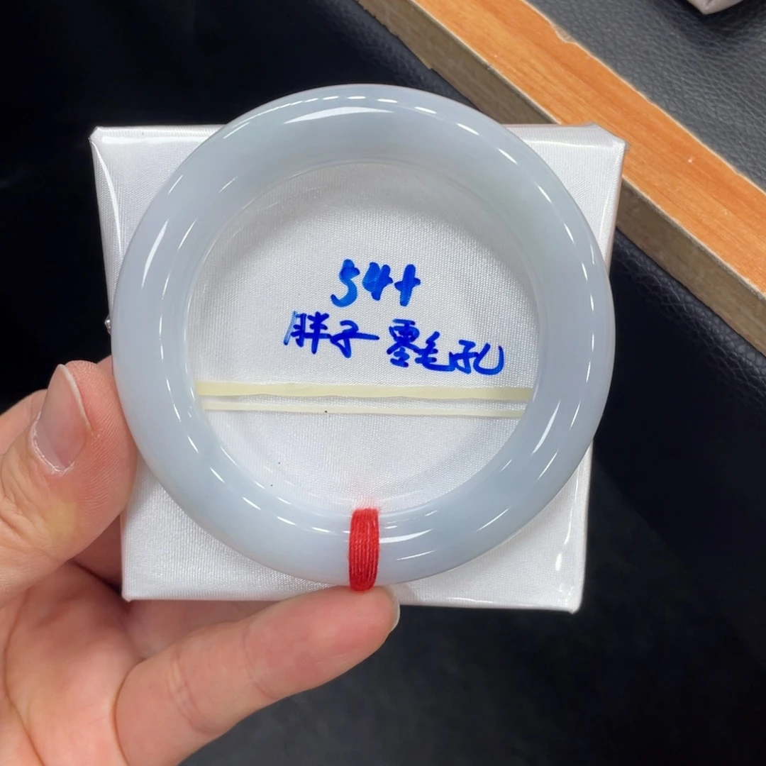 未镶嵌手镯翡翠翡翠