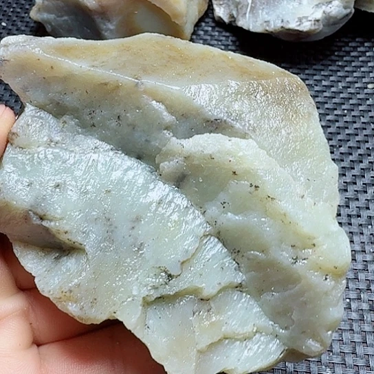 和田玉（糖玉）未镶嵌珠宝半成品