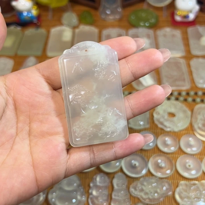岫玉未镶嵌岫玉白冰挂件山水牌