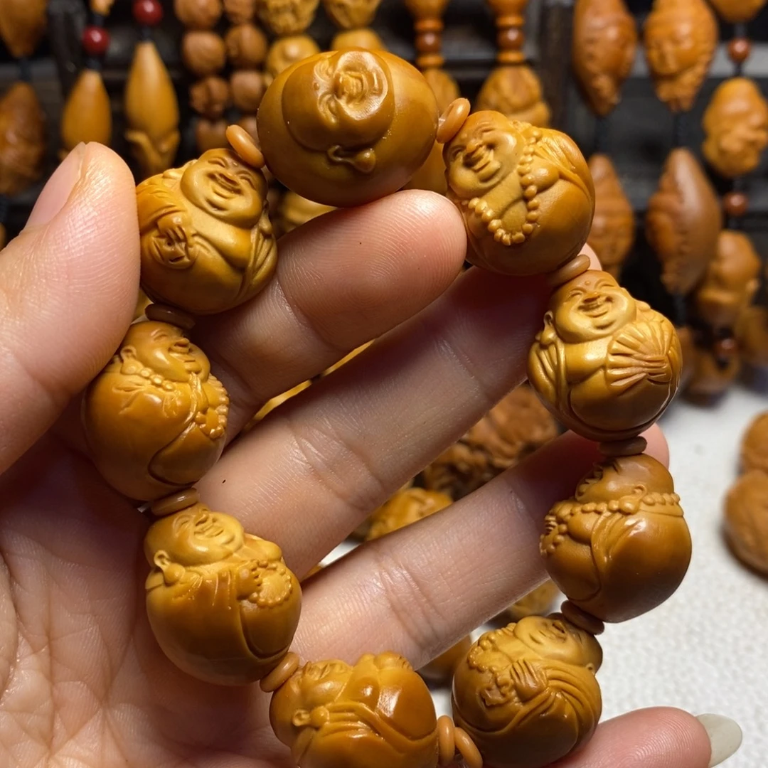 橄榄核吊坠光面弥勒