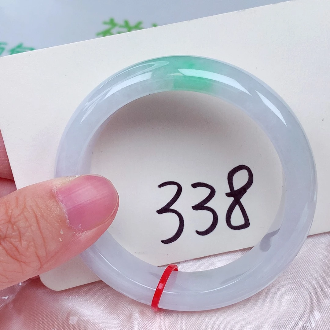 翡翠未镶嵌手镯翡翠