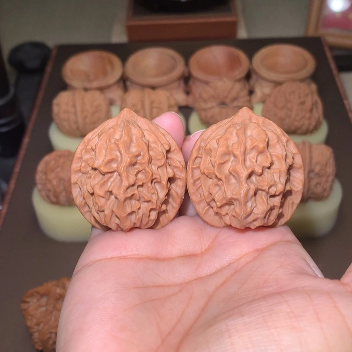 核桃文玩核桃把件龙鳞
