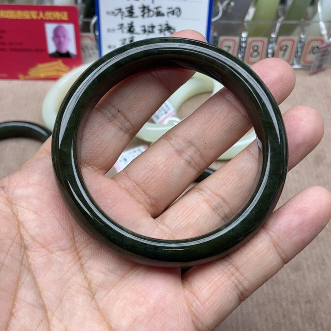 和田玉手镯未镶嵌用****5