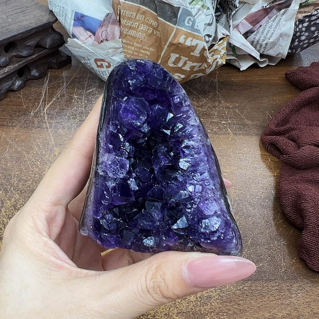 紫晶摆件未镶嵌天然水晶大型摆件未镶嵌