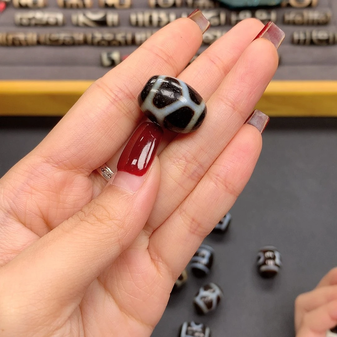 玛瑙/玉髓珠宝半成品未镶嵌