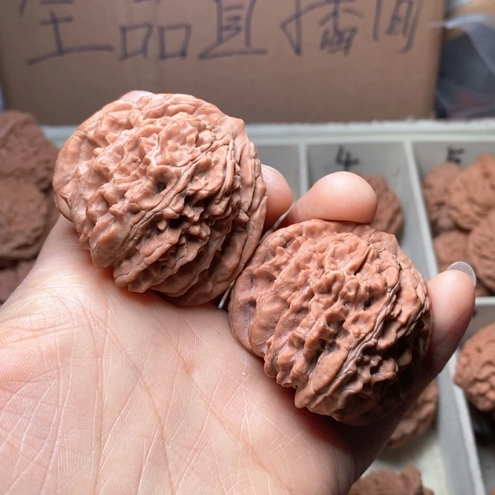 文玩核桃吊坠一***坑四座楼